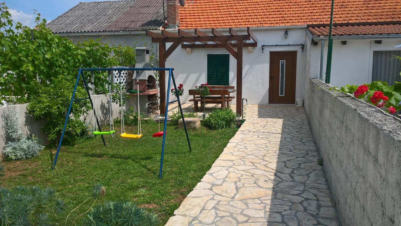 Holiday Home Arbanase Zadar Bagian luar foto